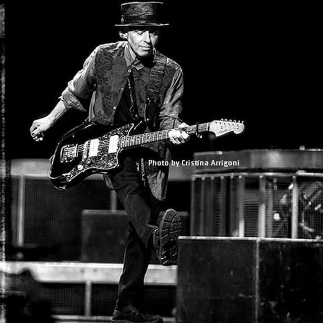 Nils Lofgren artist profile image