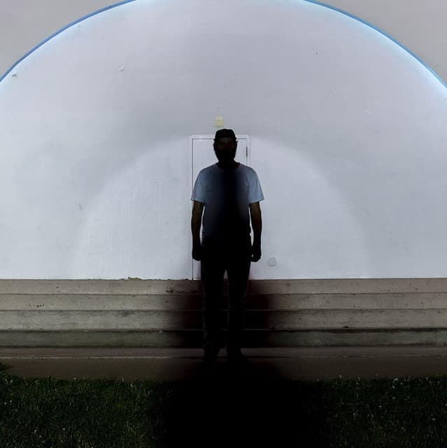 Justin Vernon artist profile image