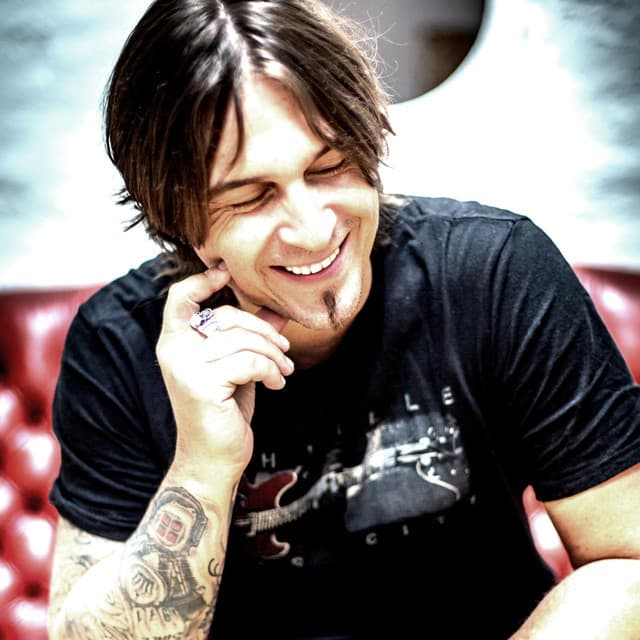 Rene Shades artist profile image