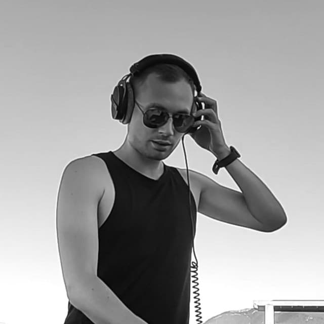 Eugenio Tokarev artist profile image