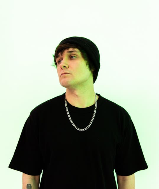 Calcium artist profile image