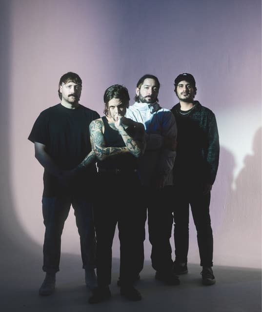 Broadside artist profile