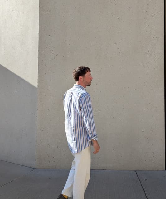 Daniel Bortz artist profile image