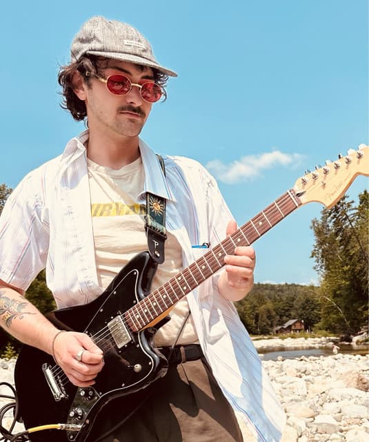 Lunettes artist profile image