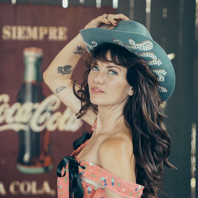 Nikki Lane's artist profile image