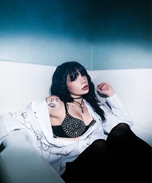 Bailey Spinn artist profile image