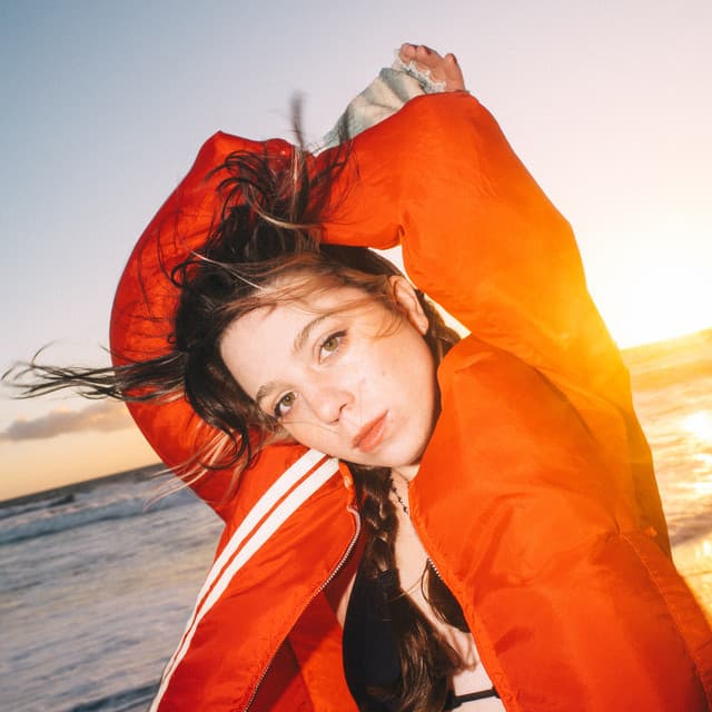 Maddy Davis's artist profile image