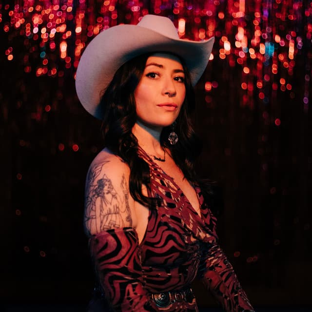 Hannah Juanita artist profile image
