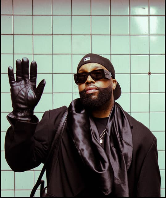 Kenyon Dixon's artist profile image