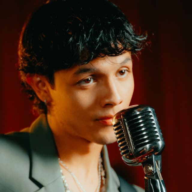 Ramon Vega artist profile image