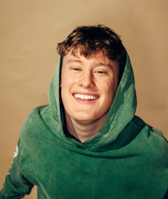 Cooper Hill artist profile image