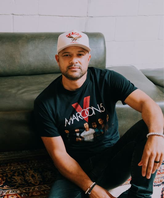 Tebey artist profile image