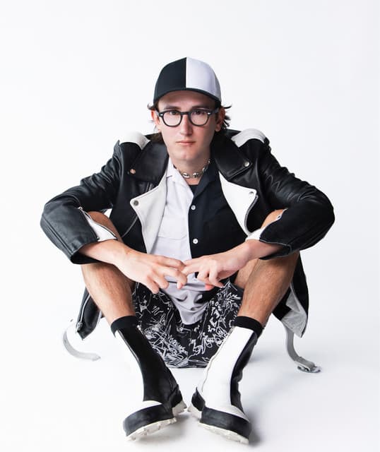 Ty Sunderland's artist profile image