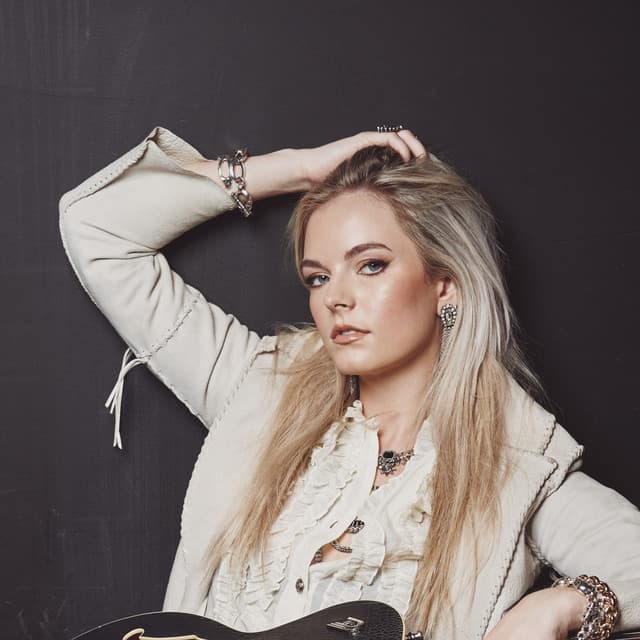 Karley Scott Collins's artist profile image