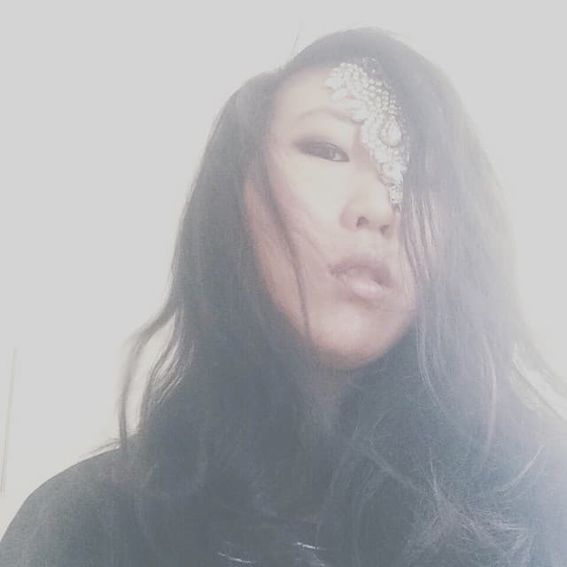 Susie Suh artist profile image