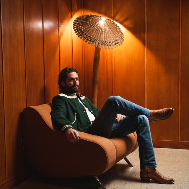 Thomas Rhett's artist profile image