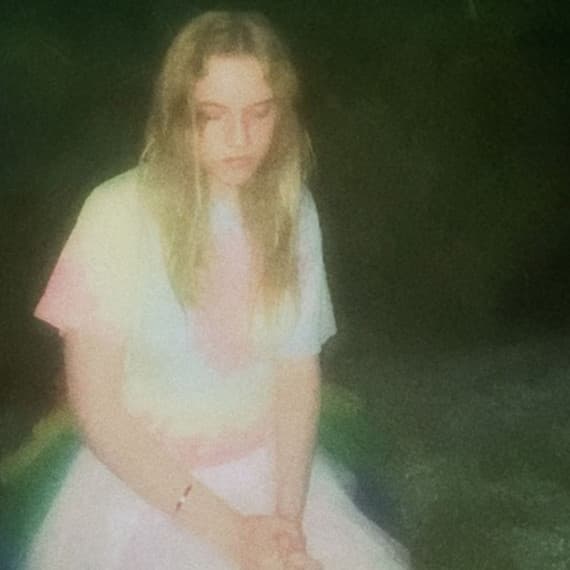 Amélie Farren artist profile image