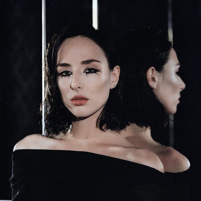 Ariane Roy's artist profile image