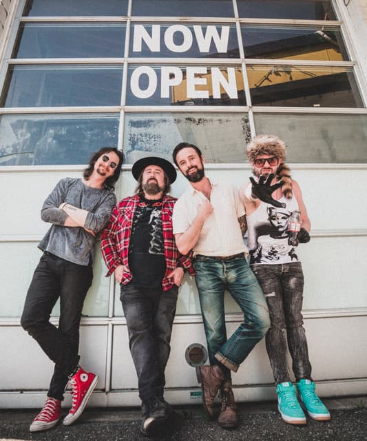Bend Sinister artist profile image
