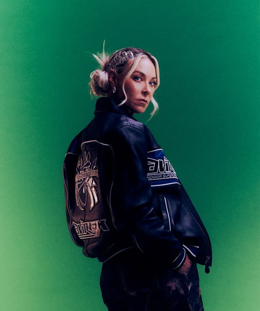 Sam Divine artist profile