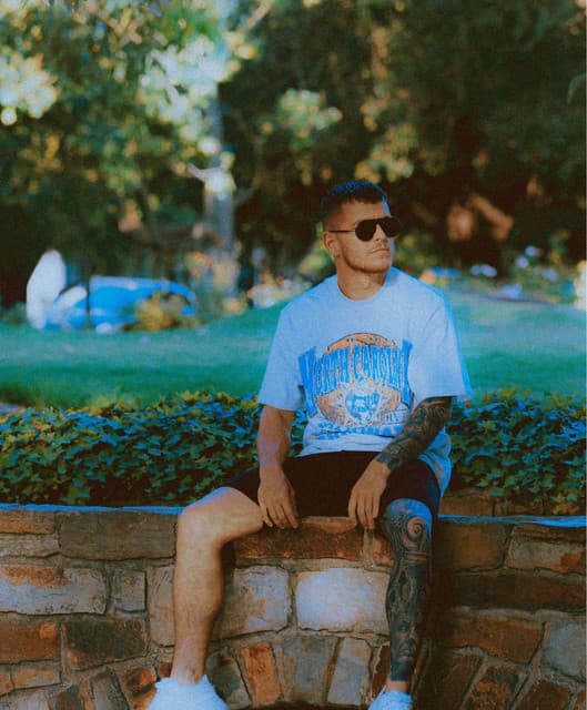 Santorelli artist profile image