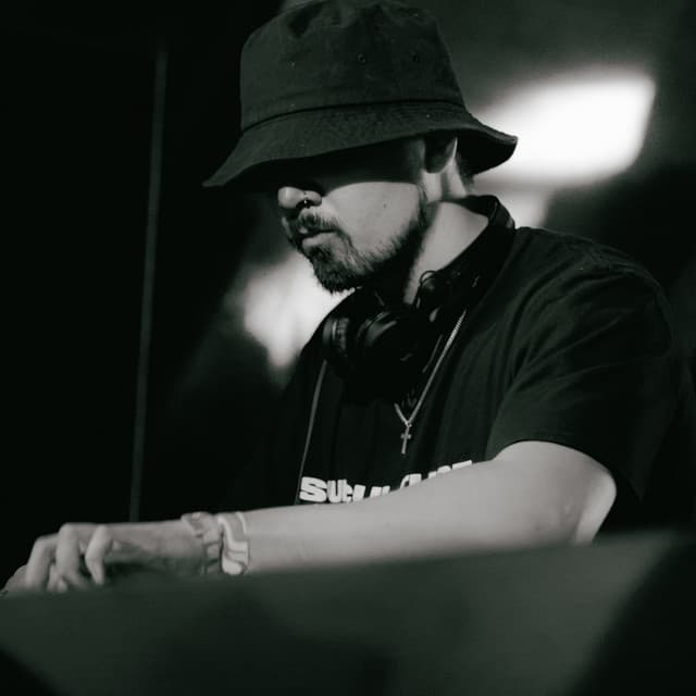 MYTHM artist profile image