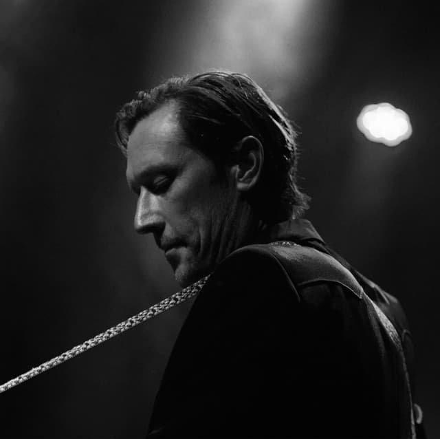 Jesse Woods artist profile image