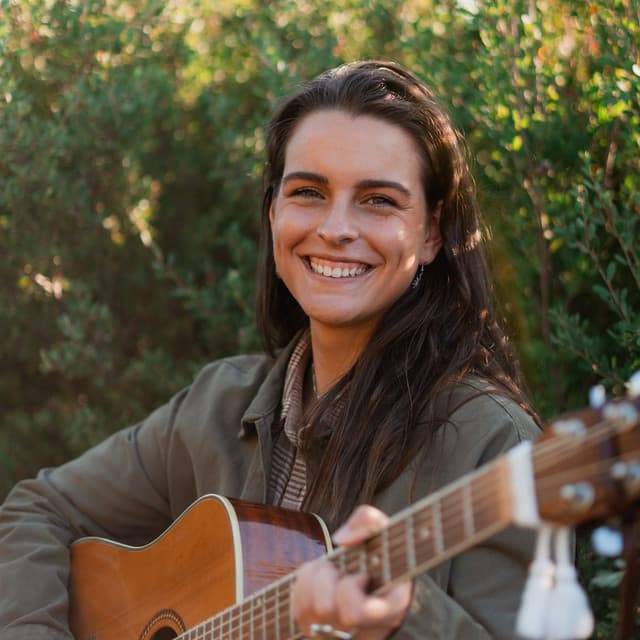 Steph Strings's artist profile image