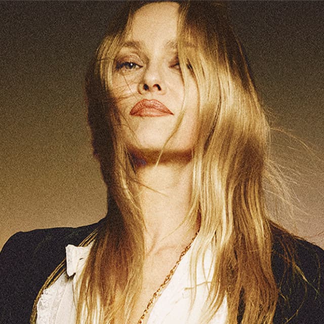 Vanessa Paradis artist profile
