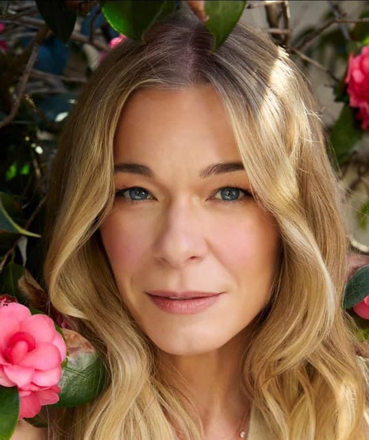 LeAnn Rimes's artist profile image