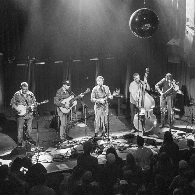 The Travelin' McCourys artist profile image