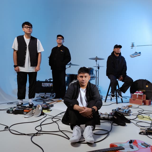 eleventwelfth artist profile image