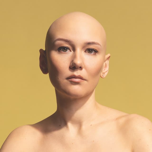 Molly Tuttle's artist profile image