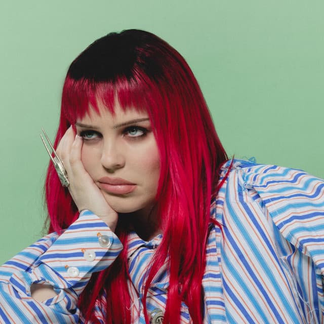 Anne-Marie's artist profile image
