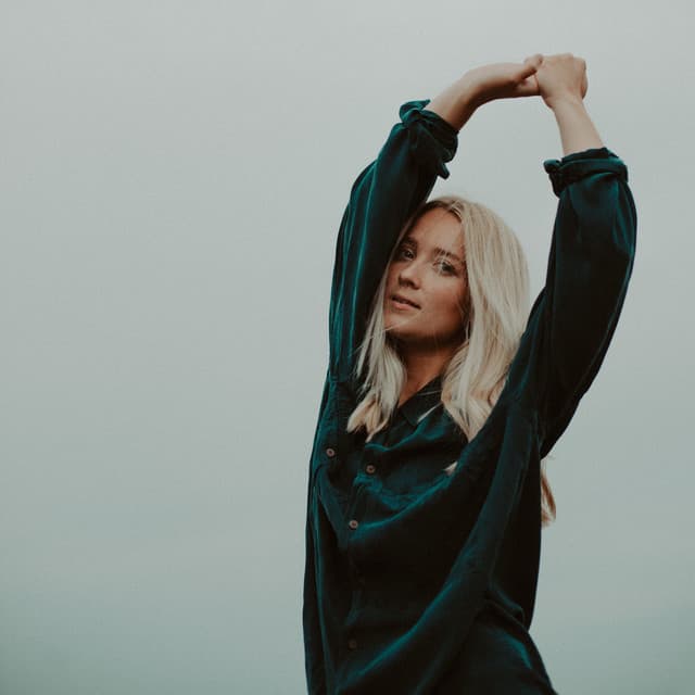 Kitty Macfarlane artist profile image