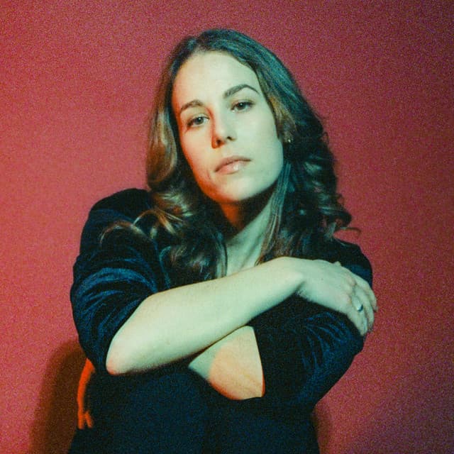Michaela Slinger's artist profile image