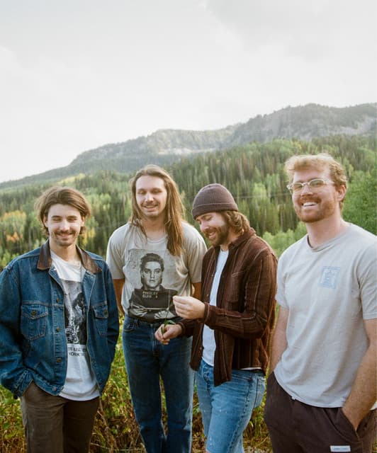 Cardinal Bloom artist profile image