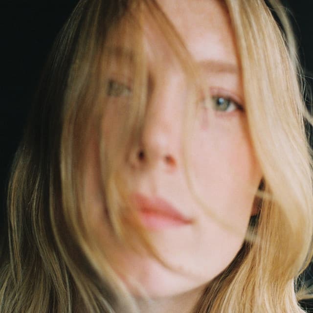Georgia Harmer artist profile image