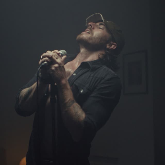 Nicotine Dolls artist profile image