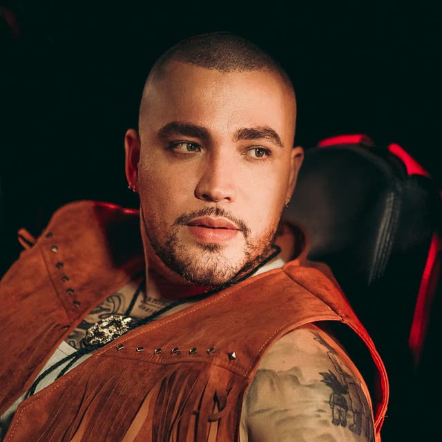 Jessi Uribe's artist profile image