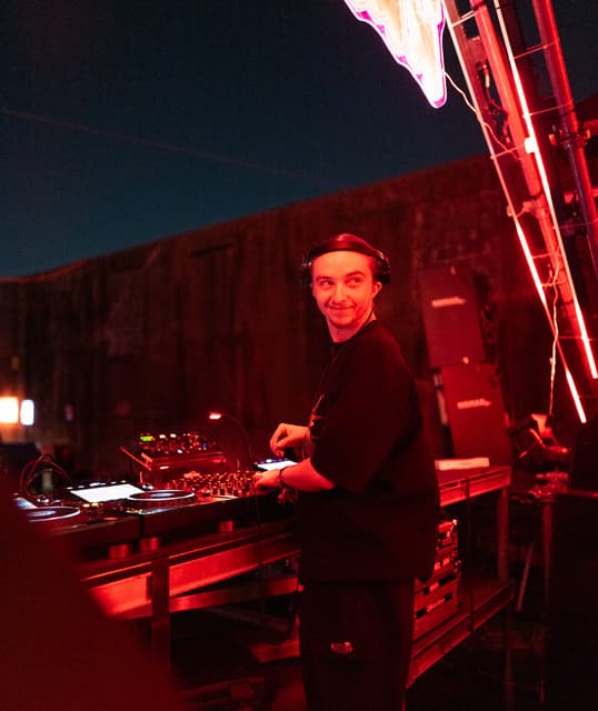 Mick Jerome artist profile image