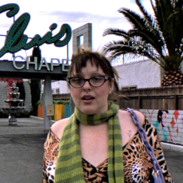 Annie DiRusso artist profile image