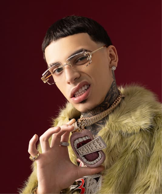 Luar La L artist profile image