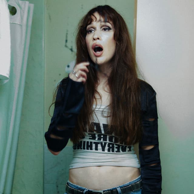 Marie Davidson artist profile image