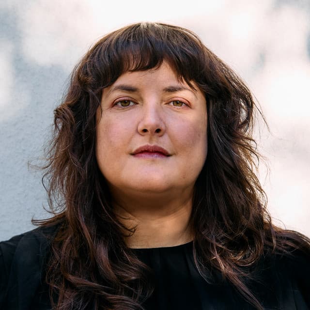 Abigail Lapell artist profile image