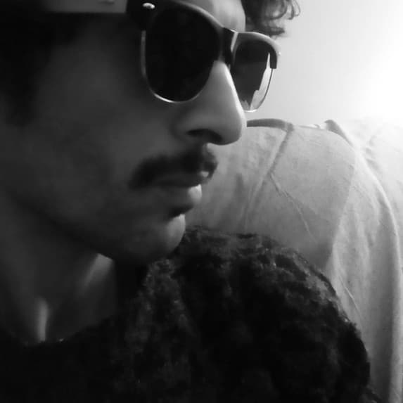 Beautiful Momento artist profile image