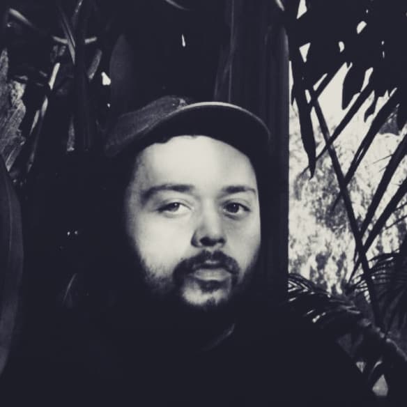 Alex Wiley artist profile image