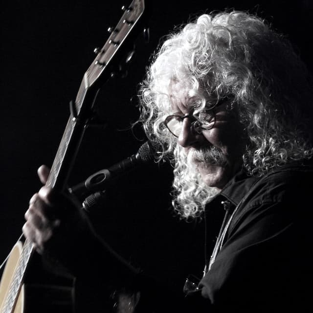 Arlo Guthrie artist profile image