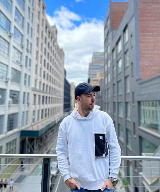 Costa artist profile image