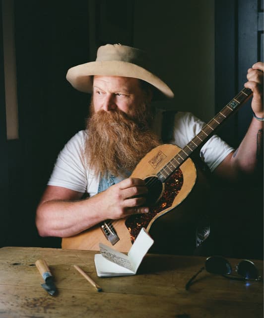 Willy Tea Taylor artist profile image